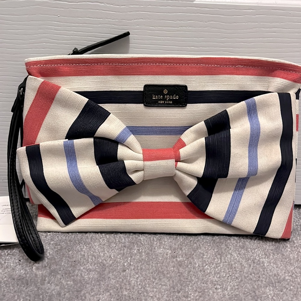 Kate Spade Stripe Wristlet NWT
